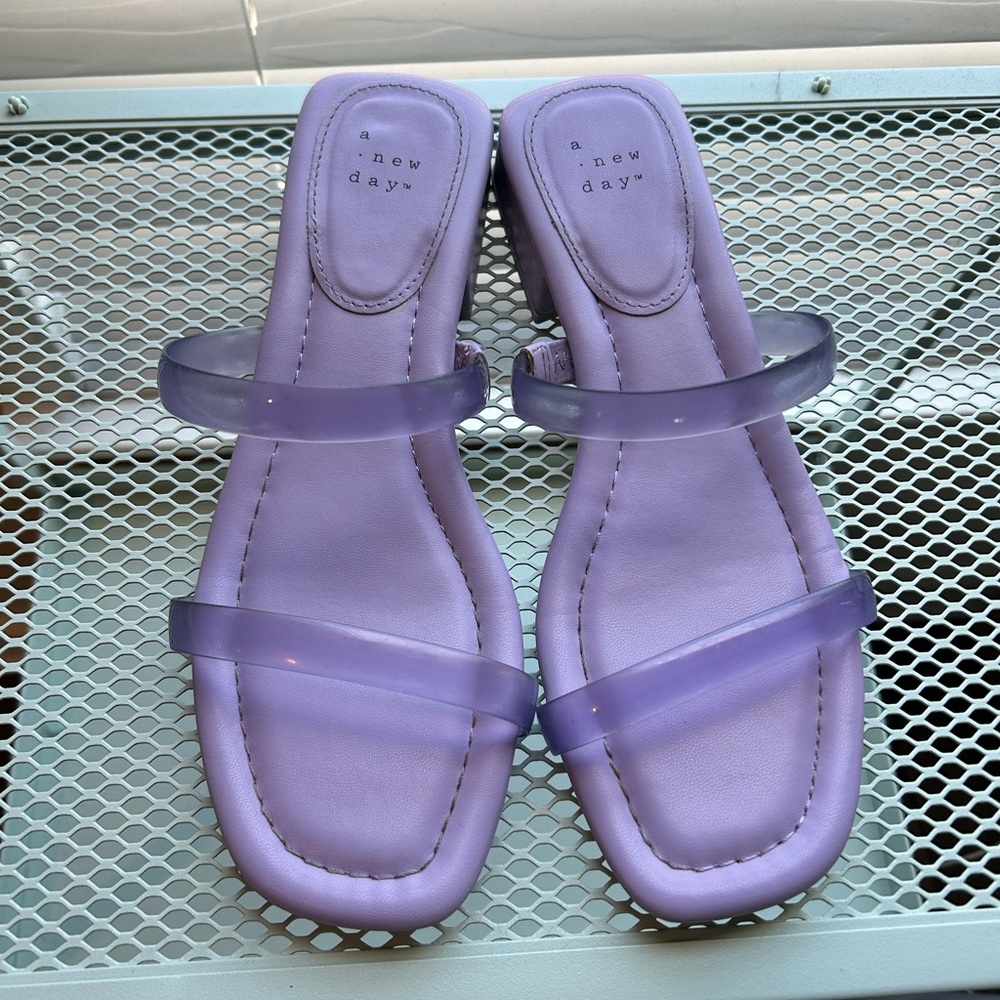 EUC A New Day Women’s Purple Annie Block Heel Sandals 7.5